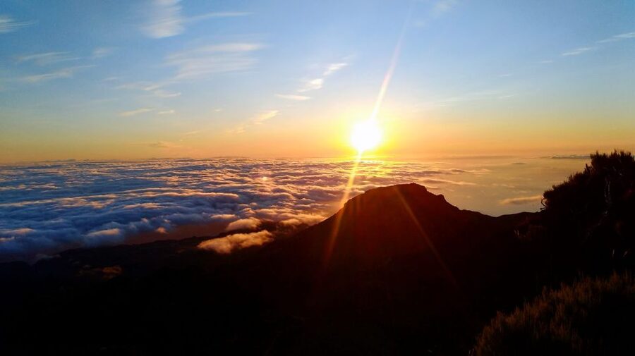 Madeira: Pico Ruivo Guided Sunrise Hike with Hotel Pickup - Why this sunrise hike feels different