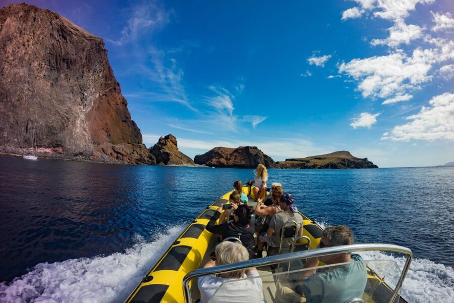 Madeira: Ponta de São Lourenço Lighthouse Boat Tour - Why the lighthouse is the star of this boat ride