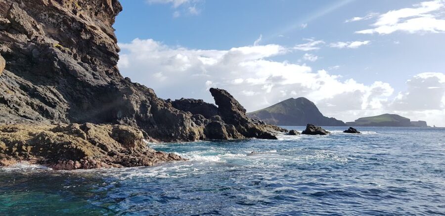 Madeira: Ponta de São Lourenço Lighthouse Boat Tour - Ilhéu dos Desembarcadouros and the protected coast
