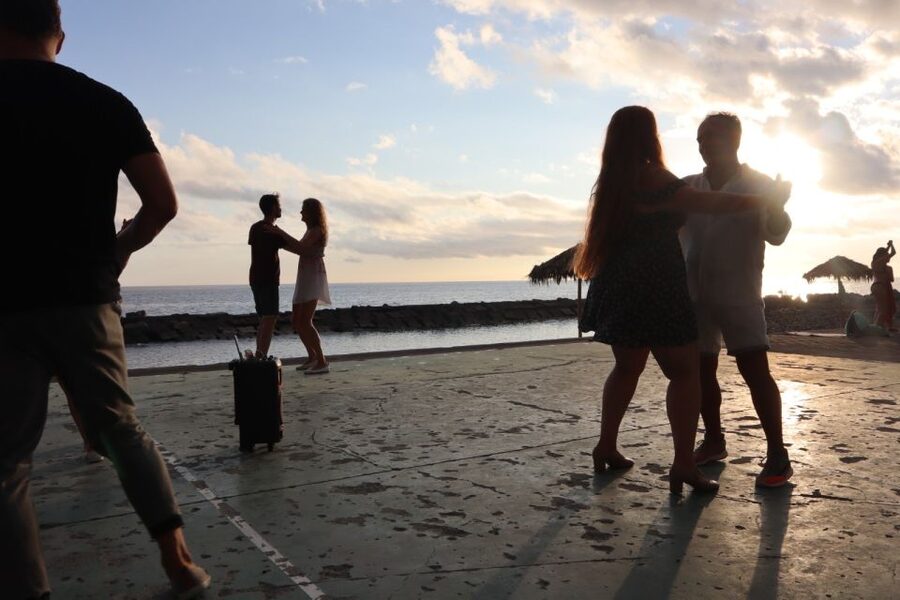 Madeira: Salsa and Bachata dance and discovery experience - What to Bring and How to Prepare