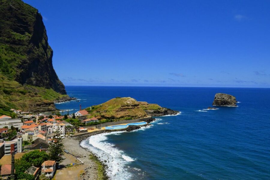 Madeira : Santana & Peaks full day tour by Open 4x4 - What the off-road section is really like