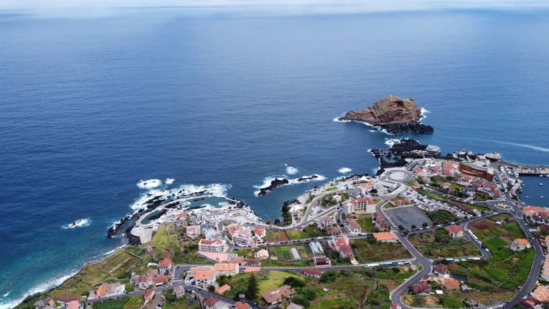 Madeira: West and East Madeira Top Highlights Tour - Santana brings traditional Madeira into view
