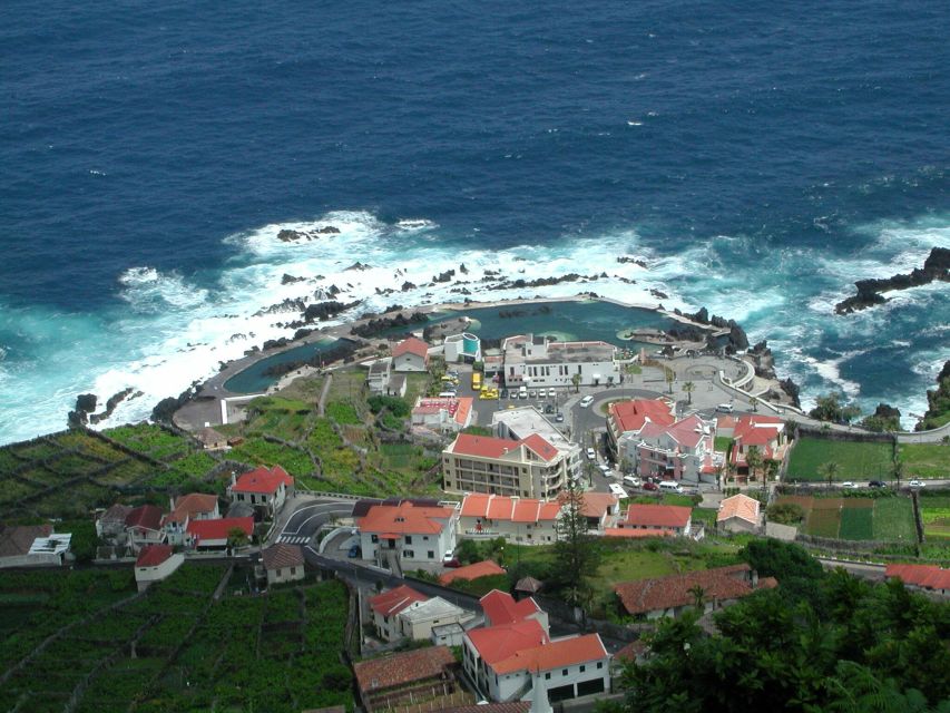 Madeira: West Tour with Porto Moniz and Volcanic Pools - Câmara de Lobos gives you an easy start