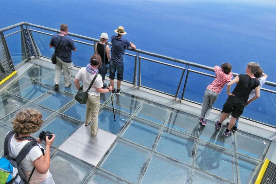Madeira: Wine & Tapas, Cabo Girão Skywalk 4x4 Jeep Adventure - Quinta do Barbusano and the wine tasting