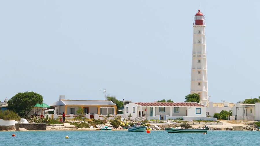 Olhão: 4-Hour Ria Formosa Islands Tour - The guides make a real difference