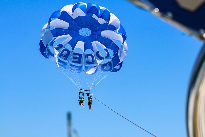 Parasailing from Vilamoura Marina - Taking off from Vilamoura Marina