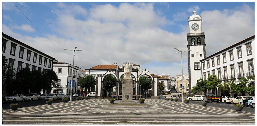 Ponta Delgada: Historical Walking Tour - Starting beside the Luís de Camões bust