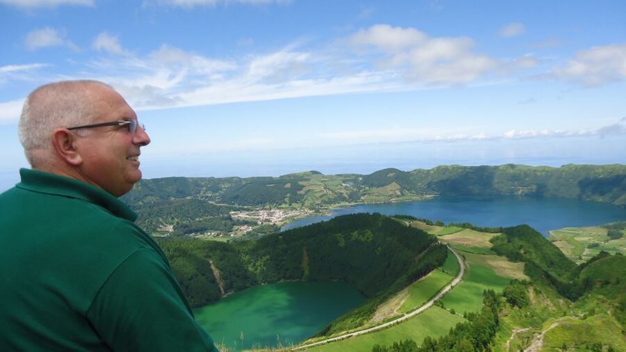 Ponta Delgada: Private Full or Half-Day 4x4 São Miguel Tour - Should you book it?