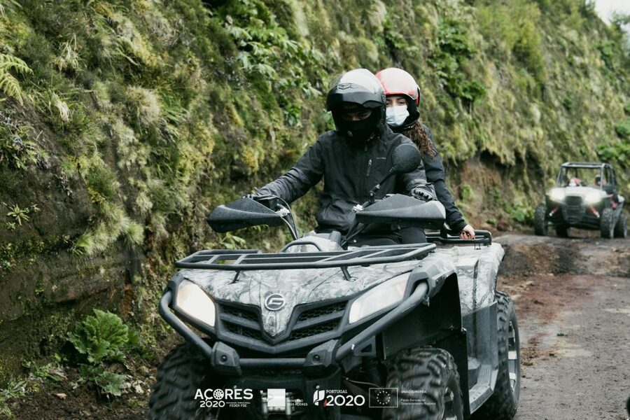 Ponta Delgada: Sete Cidades Guided Buggy, Quad, or Jeep Tour - Muro das Nove Janelas and Lagoa do Canário