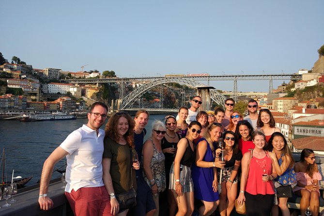 Port Wine Lodges Tour Including 7 Port Wine Tastings (English) - How the walking and timing affect your day