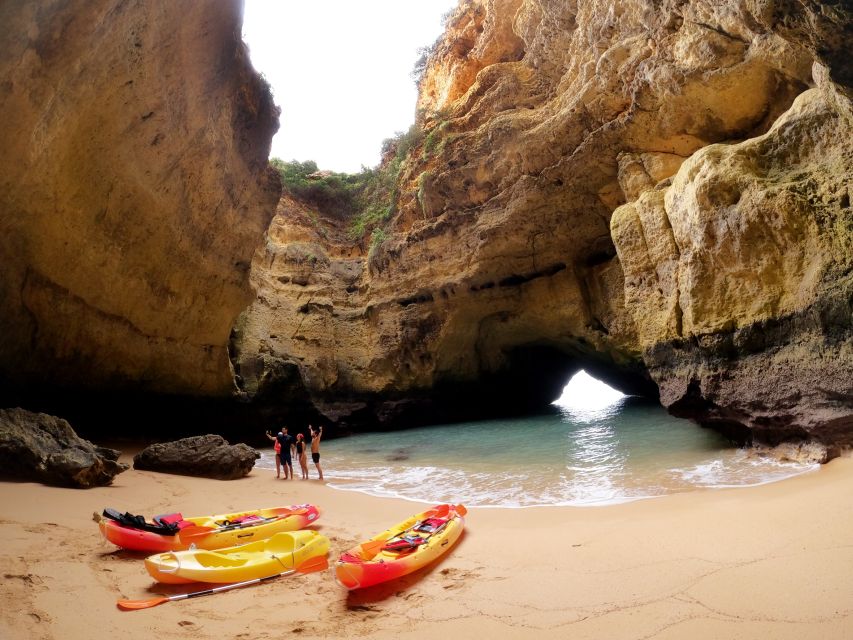 Portimão: Benagil Caves Speedboat and Kayak Guided Tour - Choosing the best departure time