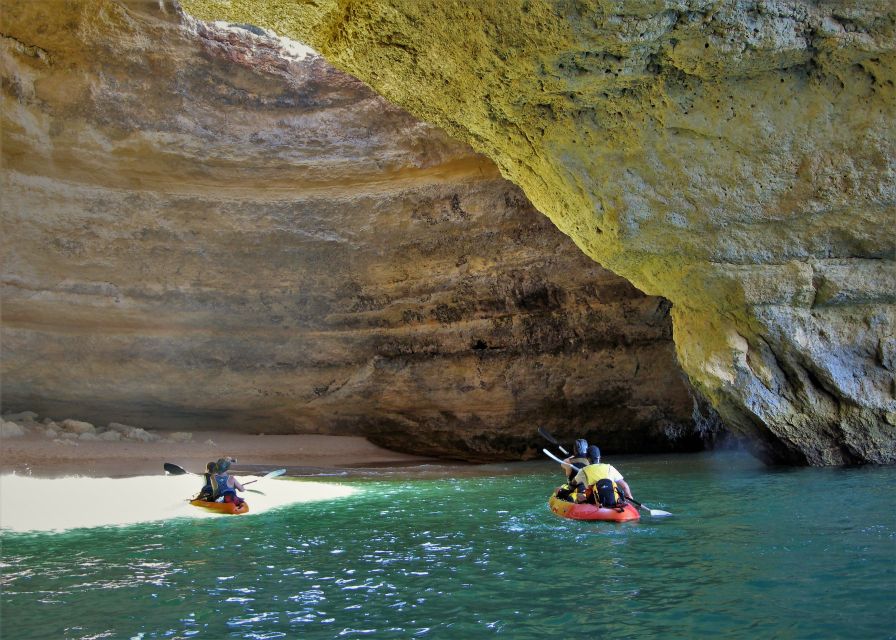 Portimão: Kayak Tour of Benagil Caves - The Return Cruise to Portimão