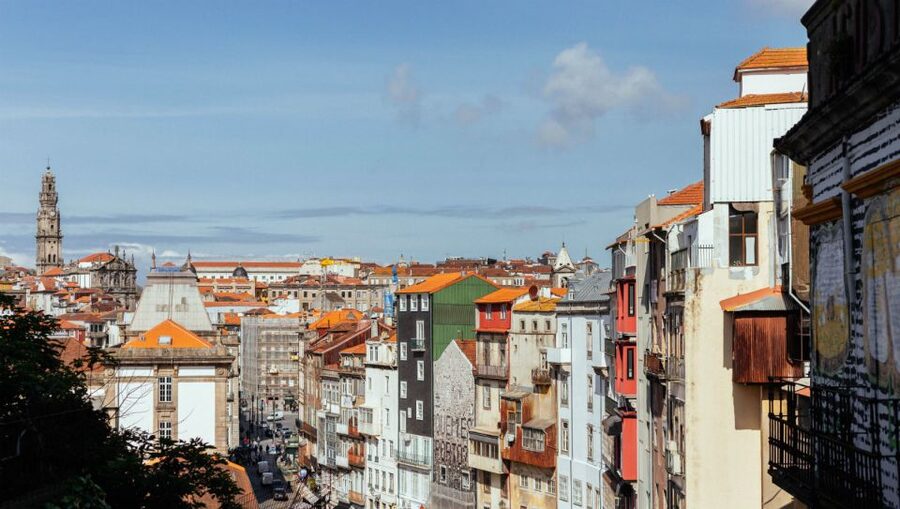Porto: 2.5-Hour Private City Tour Off the Beaten Track - What this Porto walk is really about
