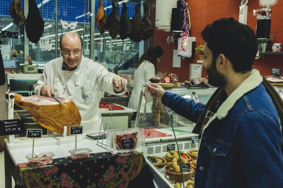 Porto: 3-Hour Food Tour - Old shops, fresh products, and the pleasure of looking closely