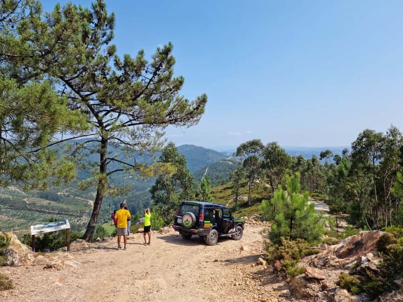 Porto: 4x4 Mountain Tour - Along the Ferreira River and through the natural park