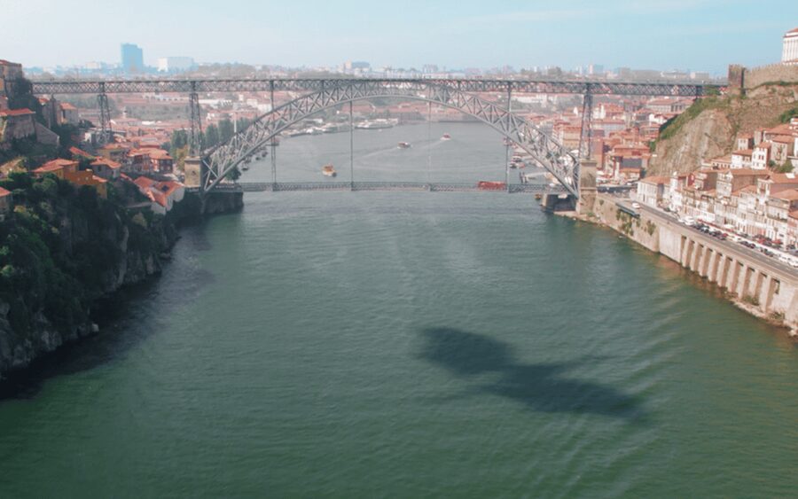 Porto: 5D Flight over de City for all family. - The Porto Sights You See From Above