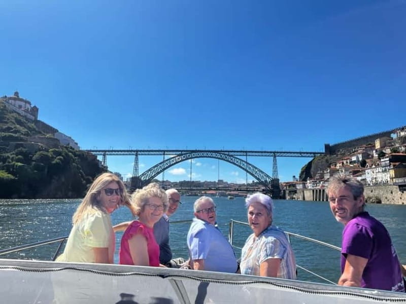 Porto: 6 Bridges Yacht Cruise with Local Wine & Snacks - Who should book this private cruise?