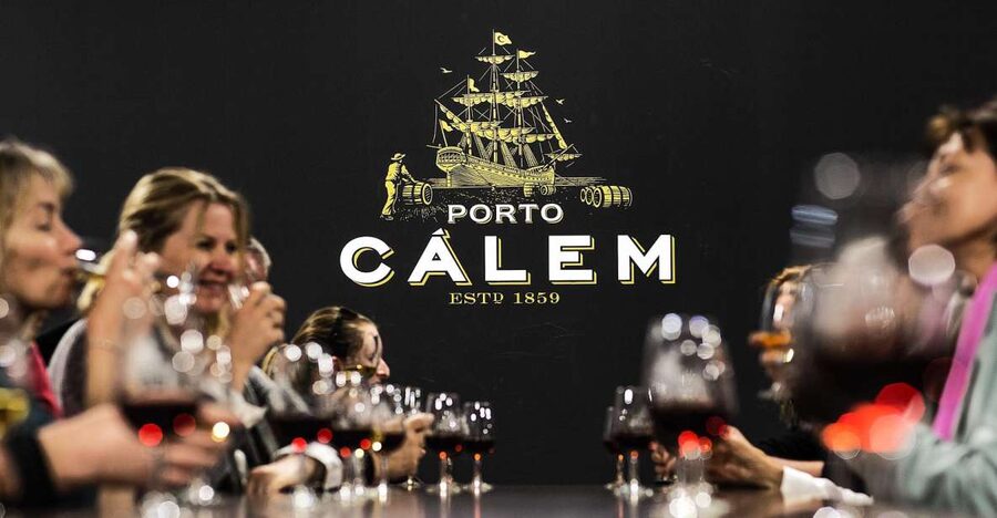Porto: Cálem Cellar Tour, Interactive Museum & Wine Tasting - The tasting: white first, tawny next