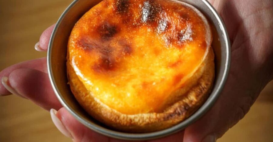 Porto center- Workshop “A nata do BJ” making pasteis de nata - Finishing in Virginia’s garden