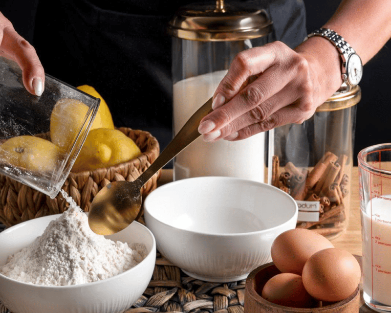 Porto center- Workshop “A nata do BJ” making pasteis de nata - Language and communication