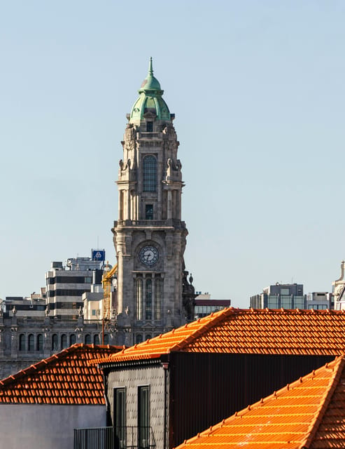 Porto: City Center Walking Tour - Palácio da Bolsa for a grand finale