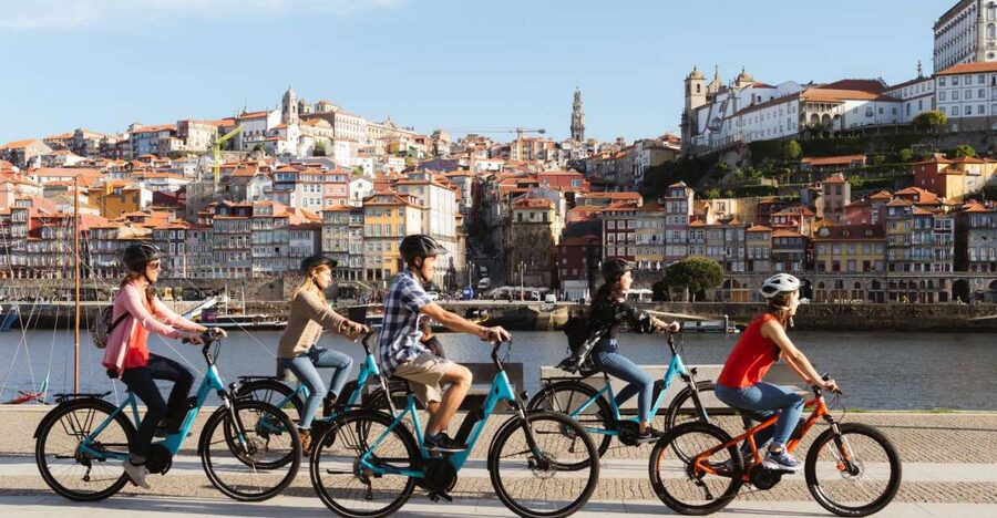 Porto: City Highlights 3-Hour Guided Electric Bike Tour - The Dom Luís I Bridge from the top deck