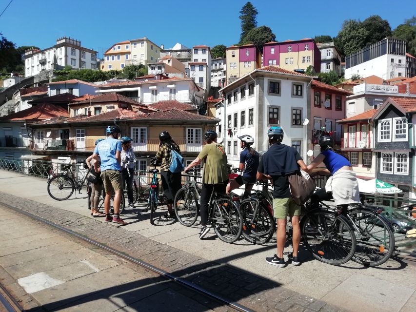 Porto: City Highlights 3-Hour Guided Electric Bike Tour - Cordoaria Garden, Clérigos, and Lello