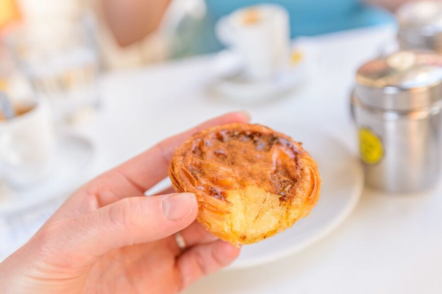 Porto: Delicious Food and Wine Walking Tour - Who should book this Porto food walk?