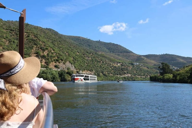 Porto: Douro Valley, 2 Wineries, Lunch, and 1-Hour Boat Tour - Leaving Porto for the Douro hills