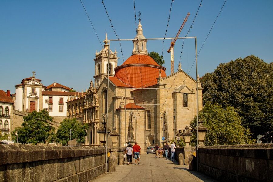 Porto: Douro Valley History & Wine Tour with Cruise & Lunch - A three-course Douro lunch, not a token meal