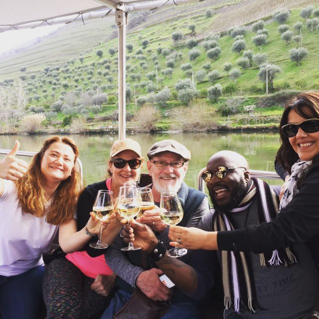 Porto: Douro Valley with Small Wineries, Lunch and Boat Tour - The second winery adds depth to the tasting
