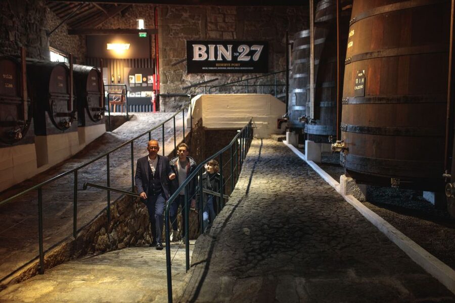 Porto: Fonseca Cellar Tour & Fado Show with Optional Dinner - Dinner at T&C Terrace in WOW Porto