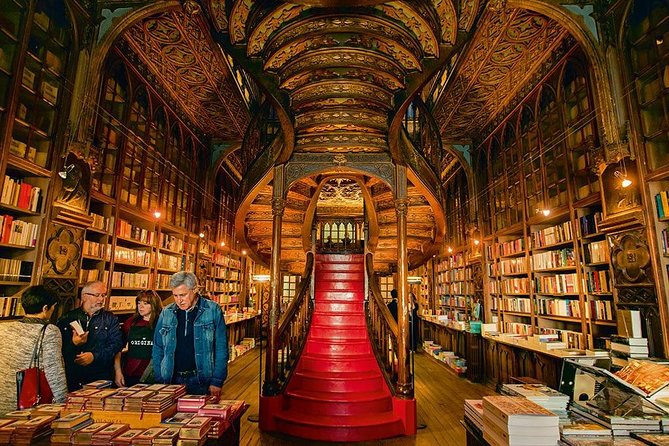 Porto Full Day City Tour Wine Tasting and Six Bridges Cruise - Walking the UNESCO-listed old center