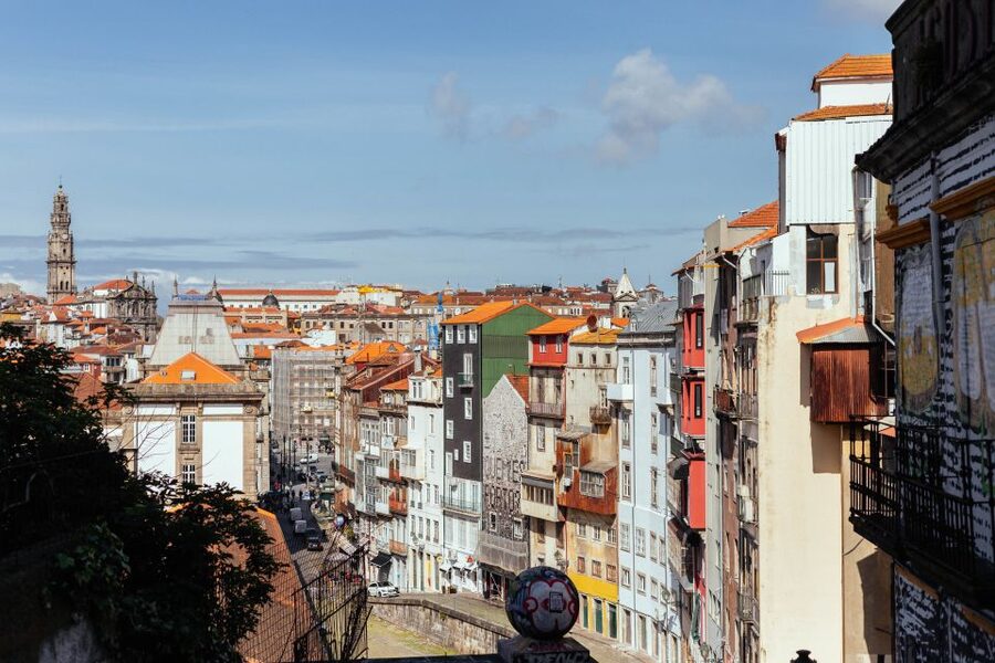 Porto: Harry Potter’s Inspiration Tour - Meeting beneath the clock at São Bento