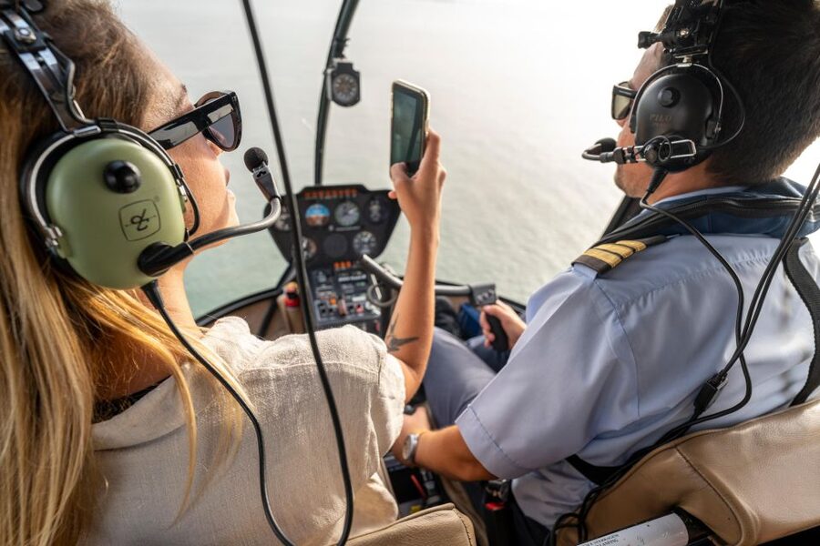 Porto: Helicopter Ride, Guided Walking Tour & River Cruise - The helicopter flight over Porto