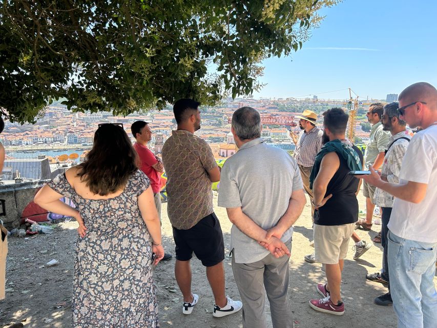 PORTO: Historical Walking Tour - The Port tasting and optional Virtudes picnic