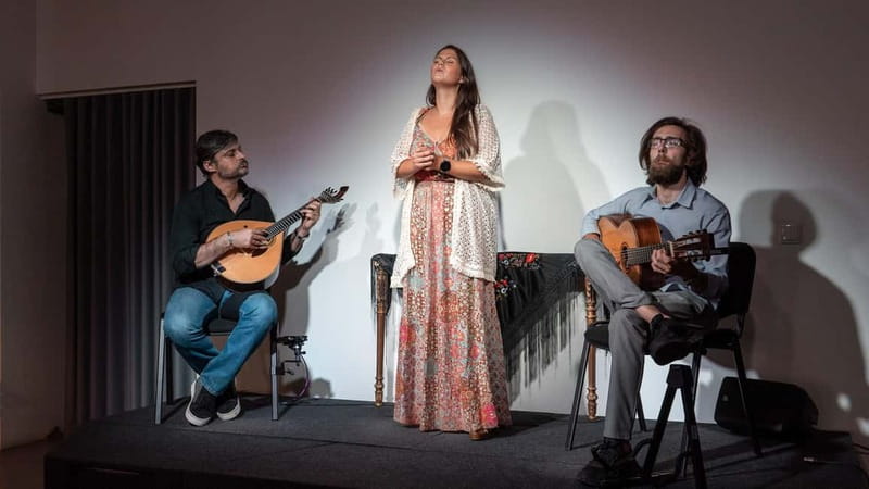 Porto: Live Fado Concert with Glass of Tawny Port Wine - From tradition to contemporary fado