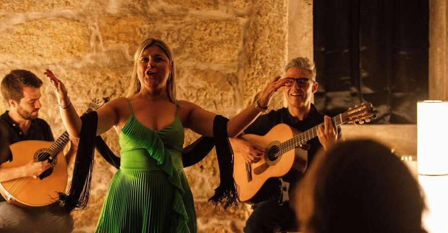 Porto: Live Fado Show with Glass of Port Wine - The cultural explanation is short but useful