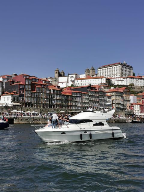 Porto: Luxury Yacht Tour of the 6 Bridges and Douro Estuary - Why Porto’s bridges make sense from a yacht