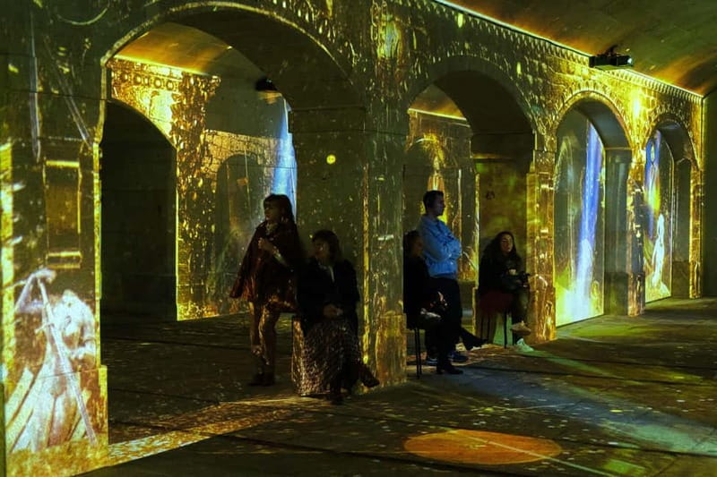 Porto: Porto Legends The Underground Experience - Sitting, walking, and finding your best view
