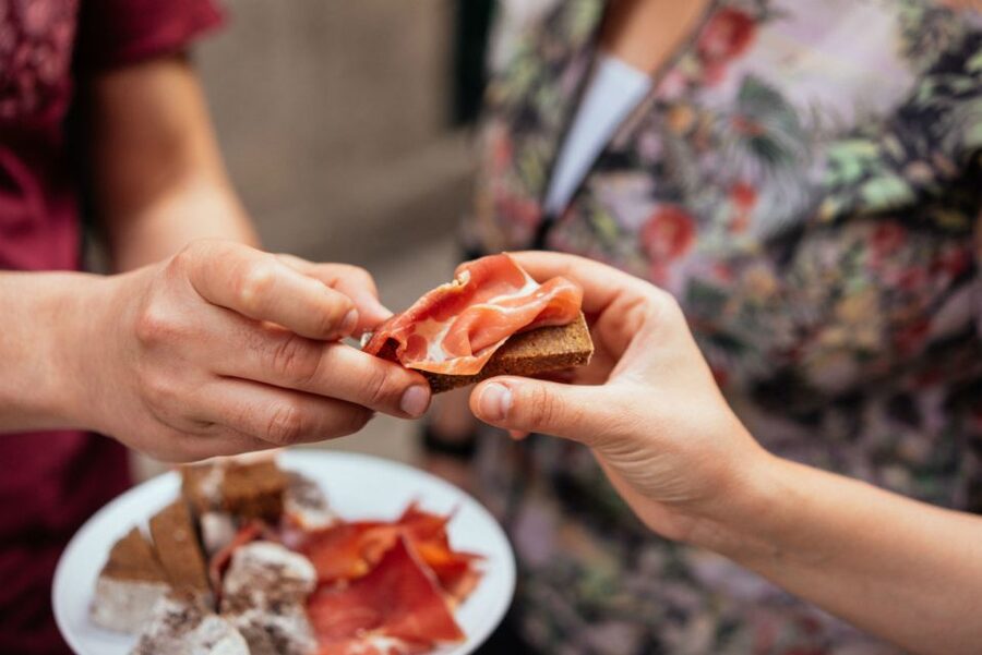 Porto: Private Food Tour – 10 Tastings with Locals - Ten tastings that give you a taste of Porto