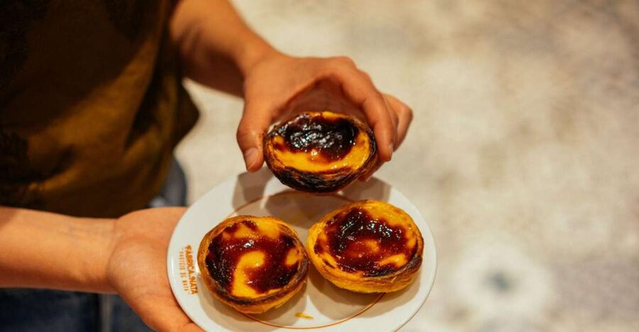 Porto: Private Food Tour – 10 Tastings with Locals - Why the private guide makes a difference