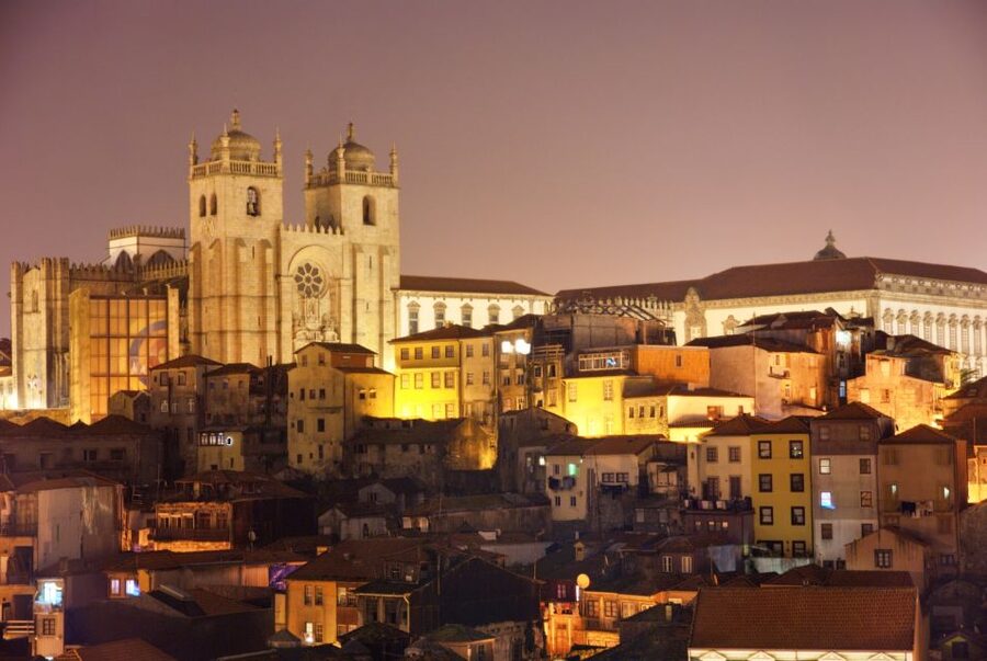 Porto: Private Sunset Walking Tour with Port Wine and Views - Jardim do Morro and the second drink
