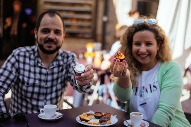 Porto PRIVATE TOUR With Locals: Highlights & Hidden Gems - The local drink or snack