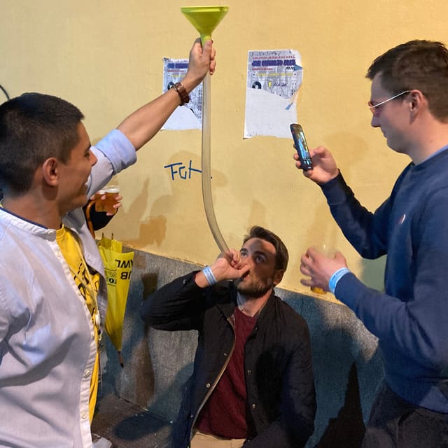 Porto: Pub Crawl with 7 Drinks, Games, and VIP Club Entry - What the $20 price really covers
