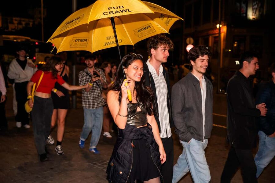 Porto: Pub Crawl with 7 Drinks, Games, and VIP Club Entry - Who will enjoy this, and who may not