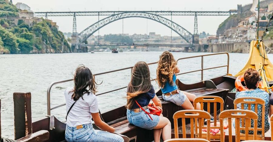 Porto: River Douro 6 Bridges Cruise - What the boat ride feels like