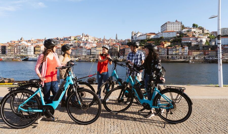 Porto: Riverside Panoramic E-Bike Tour - Why this route works so well in Porto