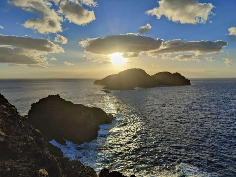 Porto Santo: Island Highlights 4x4 Tour with Hotel Transfers - Vila Baleira and the final vehicle ride