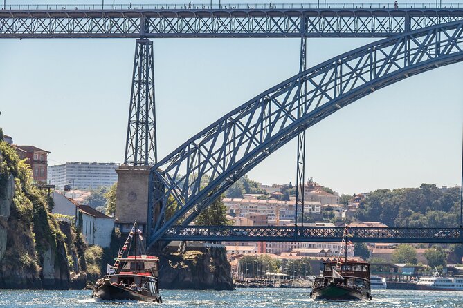 Porto Six Bridges Panoramic Cruise on the Douro River - São João and the story beneath the railway line